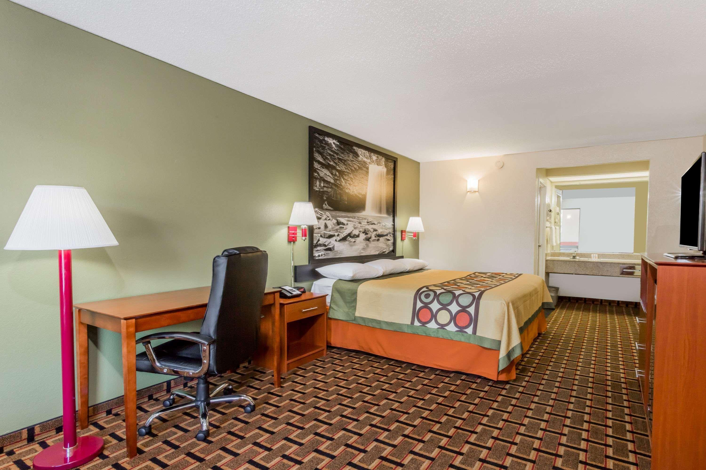 Super 8 Hotel Stafford Exterior photo